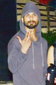 Is Shahid Kapoor going to reveal his Udta Punjab look at the IPL opening?